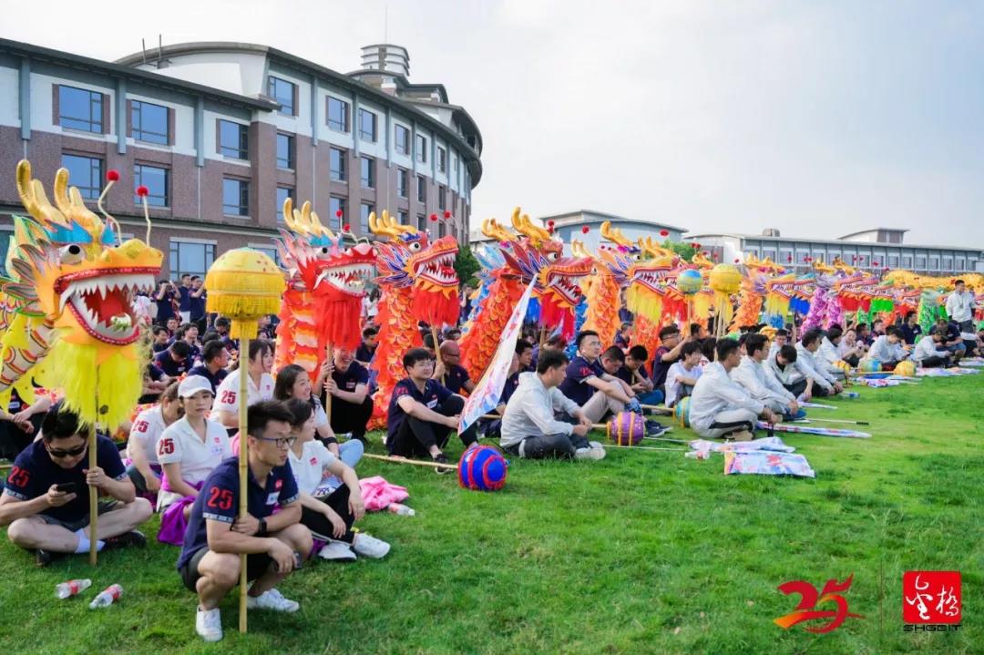 1561453393415080649.jpg 1561453393415080649.jpg